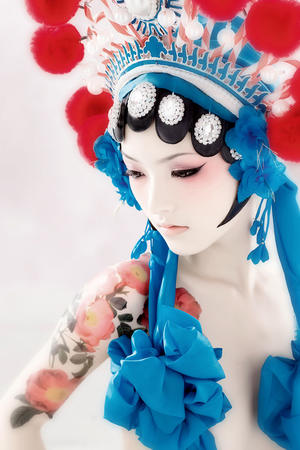 李阿姨今年44岁刘阿姨比